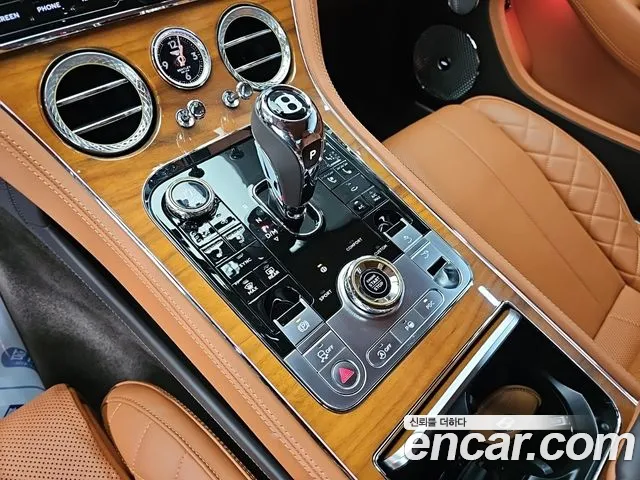 Bentley Continental 2020 thumb 12