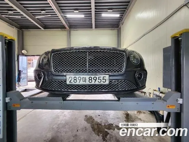 Bentley Continental 2020 thumb 7