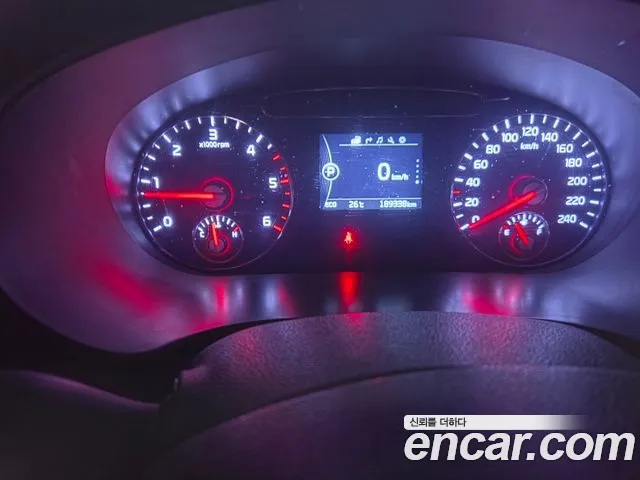 Kia Sorento 2015 thumb 9