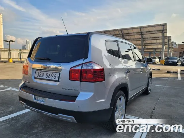 Chevrolet Orlando 2011 thumb 12