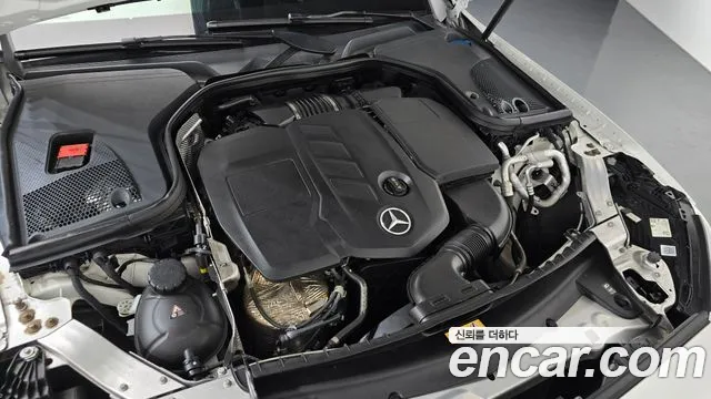 Mercedes-Benz E-Class 2020 thumb 2