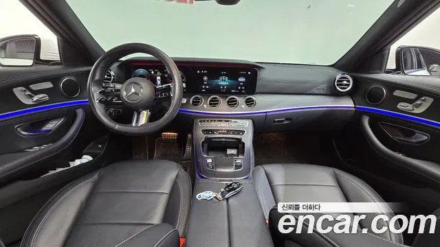 Mercedes-Benz E-Class 2020 thumb 3