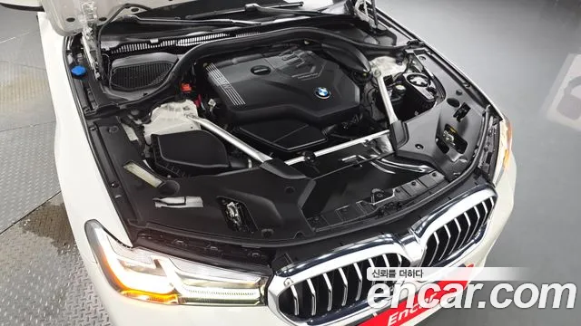 BMW 5 серии 2022 thumb 10