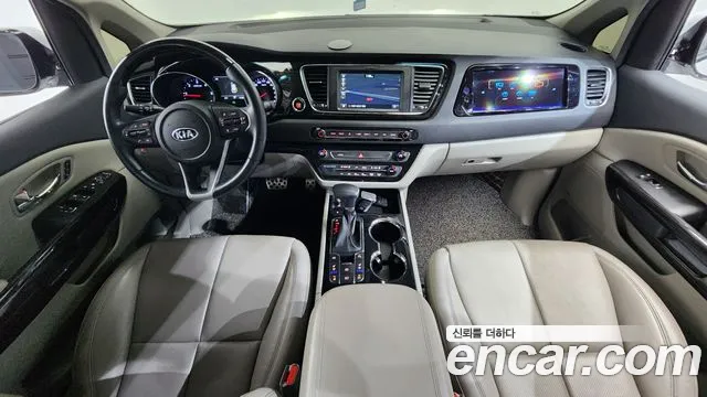 Kia Carnival 2018 thumb 7