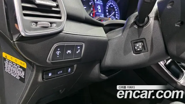 Hyundai Grandeur 2017 thumb 4