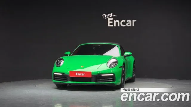 Porsche 911 2021 thumb 9