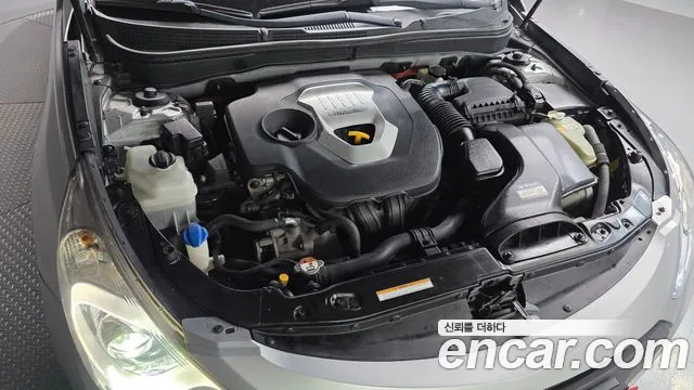 Hyundai Hybrid 2012 thumb 12