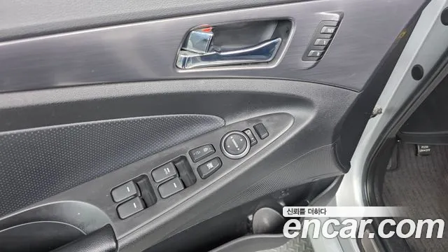 Hyundai Hybrid 2012 thumb 8