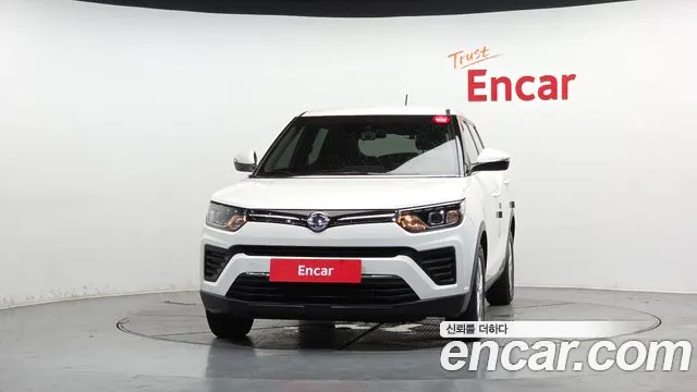 KGM Tivoli 2019 thumb 11