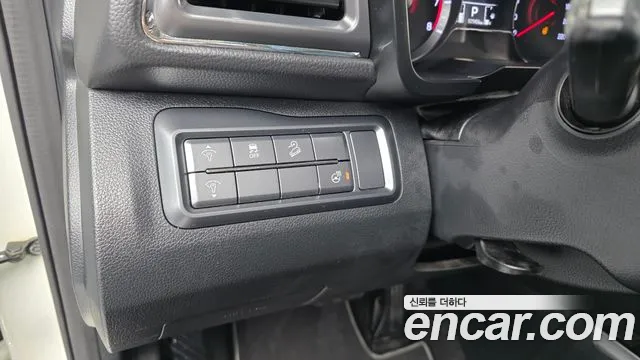 KGM Tivoli 2019 thumb 6