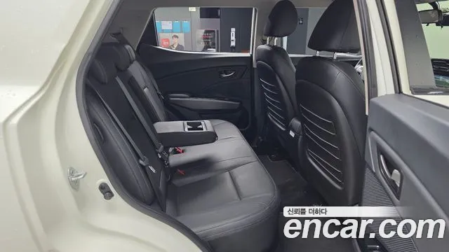 KGM Tivoli 2019 thumb 8