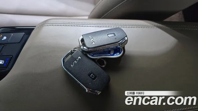 Kia K8 2021 thumb 4