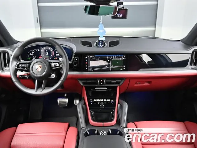 Porsche Cayenne 2025 thumb 6