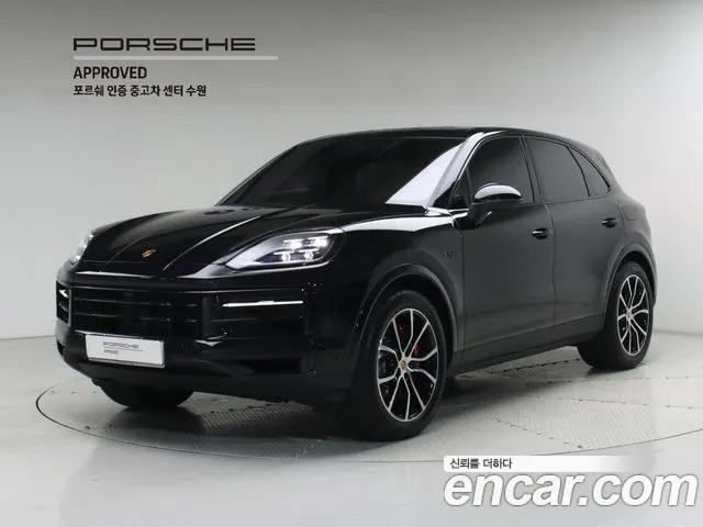 Porsche Cayenne 2025 thumb 11