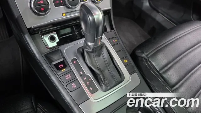 Volkswagen CC 2013 thumb 4