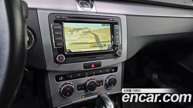 Volkswagen CC 2013 thumb 6