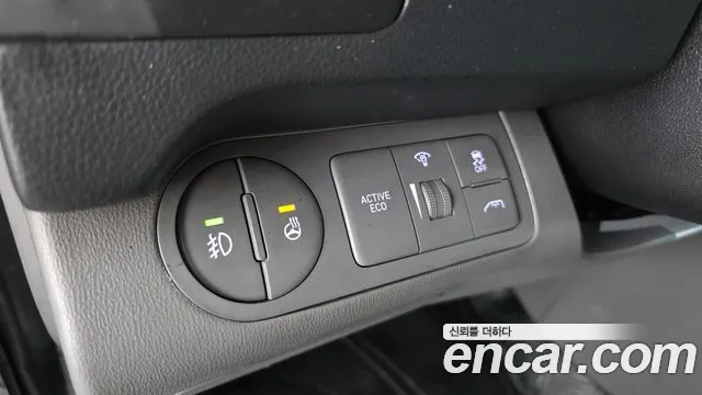 Hyundai Staria 2018 thumb 5
