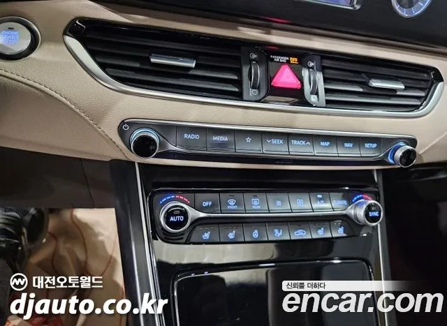 Hyundai Grandeur 2017 thumb 8