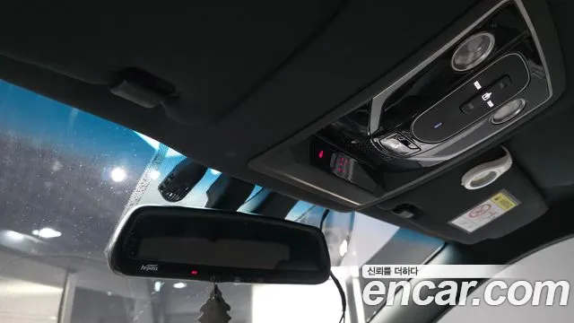 KGM Rexton 2021 thumb 11