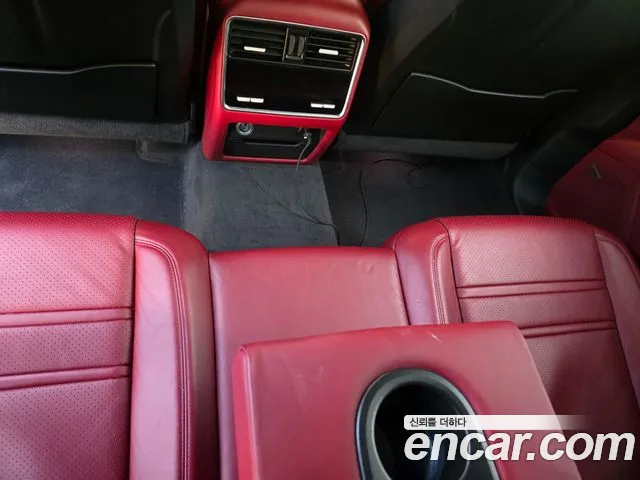 Porsche Cayenne 2022 thumb 6