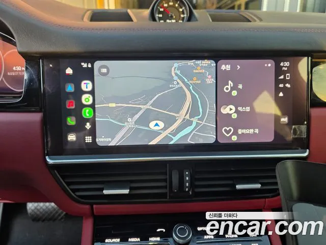 Porsche Cayenne 2022 thumb 3