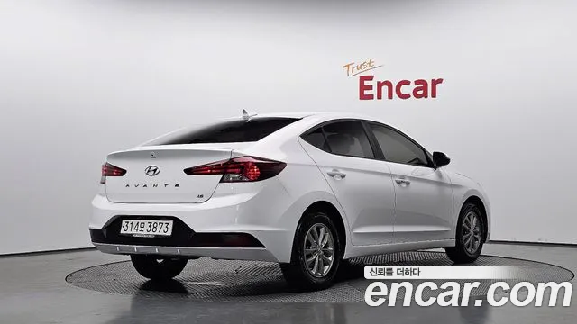 Hyundai Elantra 2019 thumb 6