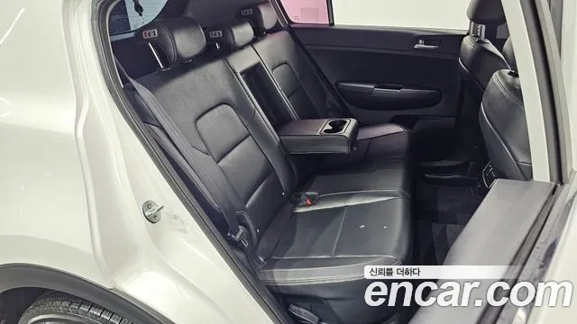 Kia Sportage 2018 thumb 12