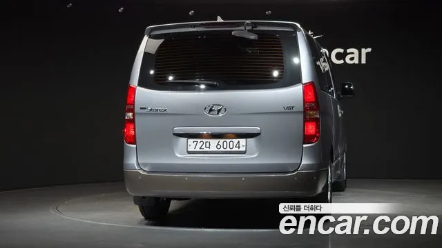 Hyundai Staria 2015 thumb 6