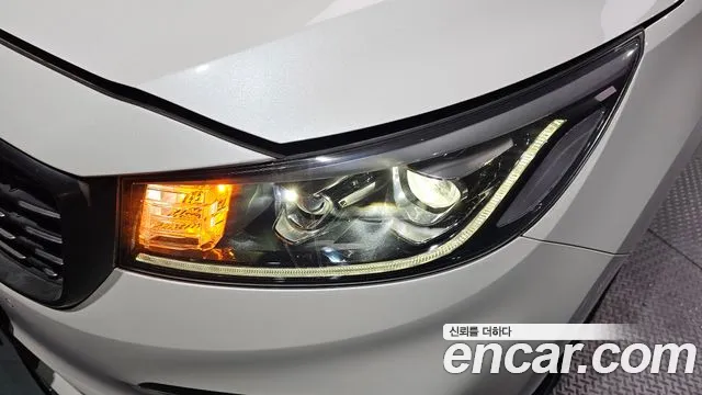 Kia Carnival 2020 thumb 7