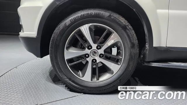 KGM Rexton 2015 thumb 7