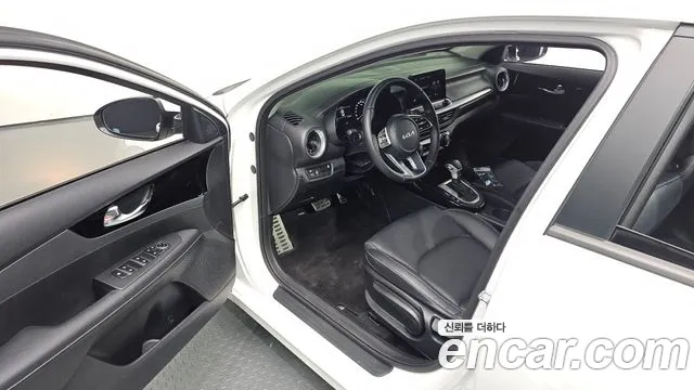 Kia K3 2022 thumb 5