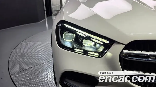 Mercedes-Benz E-Класс 2024 thumb 3