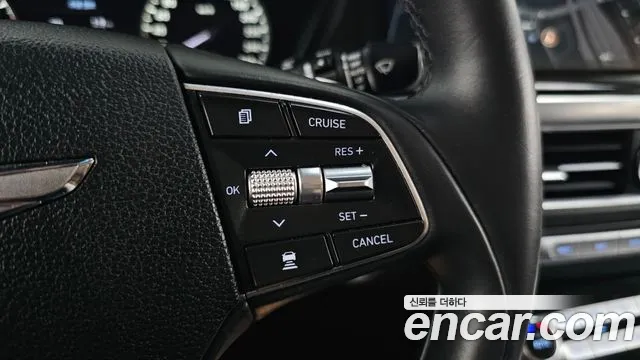 Genesis G90 2021 thumb 9