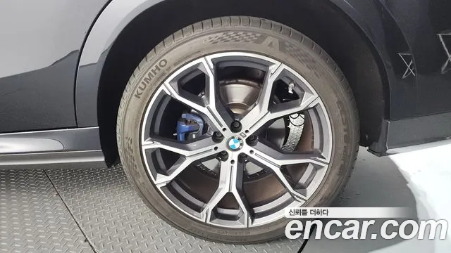 BMW X6 2022 thumb 11