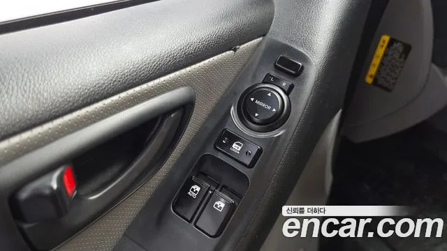 Hyundai Staria 2018 thumb 12
