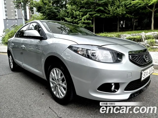 Renault SM3 2013 thumb 10
