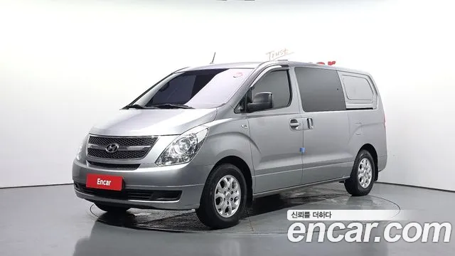 Hyundai Staria 2015 thumb 9