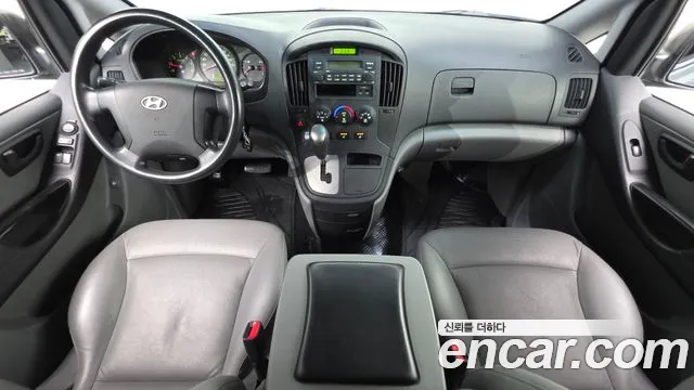 Hyundai Staria 2015 thumb 11