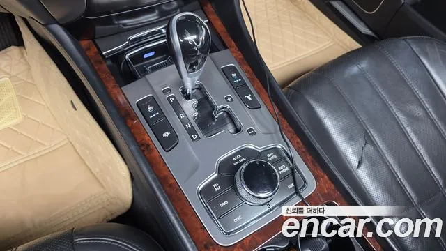 Hyundai Equus 2010 thumb 3