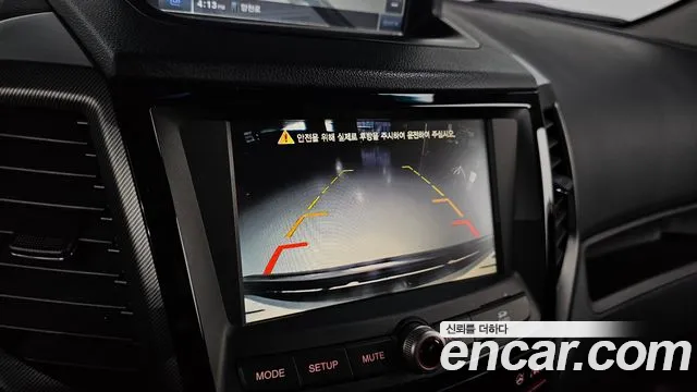KGM Tivoli 2016 thumb 5