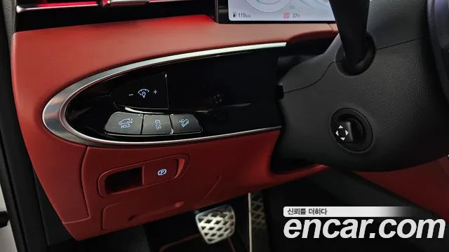 Genesis GV70 2024 thumb 10