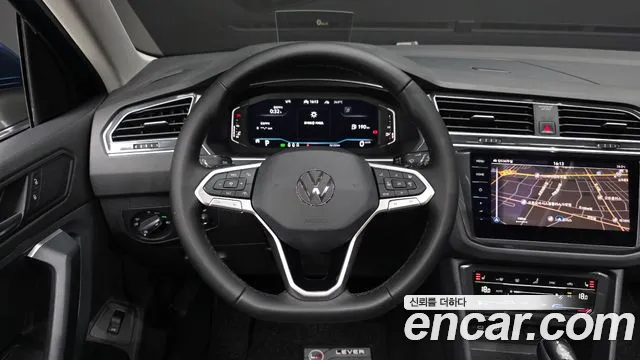 Volkswagen Tiguan 2023 thumb 2