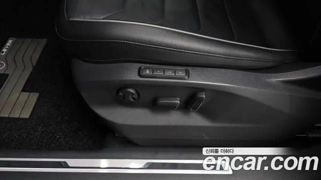 Volkswagen Tiguan 2023 thumb 6