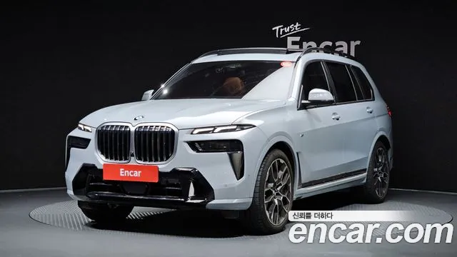 BMW X7 2024 thumb 11