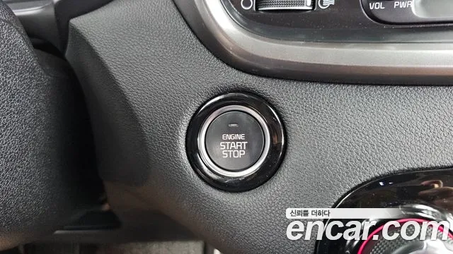 Kia Sorento 2018 thumb 3