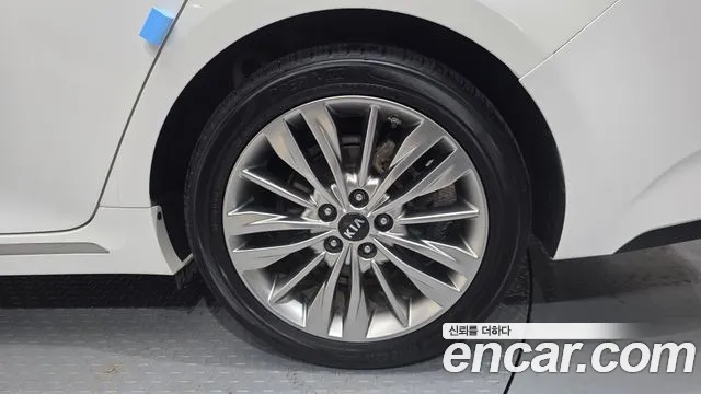 Kia K5 2018 thumb 9