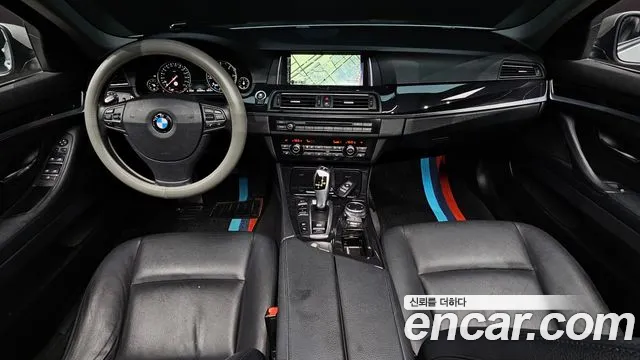 BMW 5 серии 2015 thumb 6