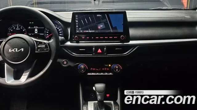 Kia K3 2021 thumb 5