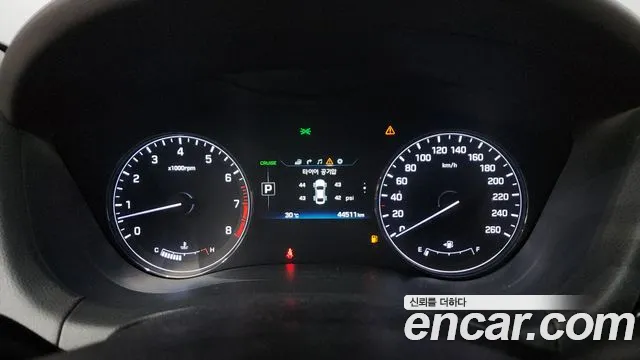 Hyundai Genesis 2016 thumb 4