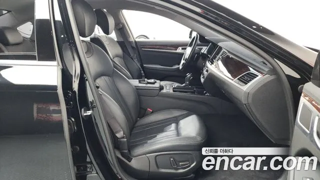Hyundai Genesis 2016 thumb 6